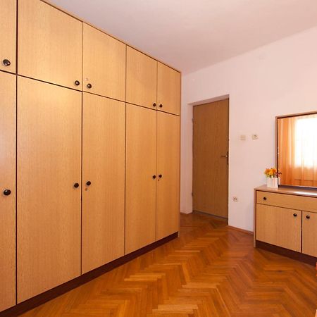 Apartmani Darinka Baska Voda Exterior photo