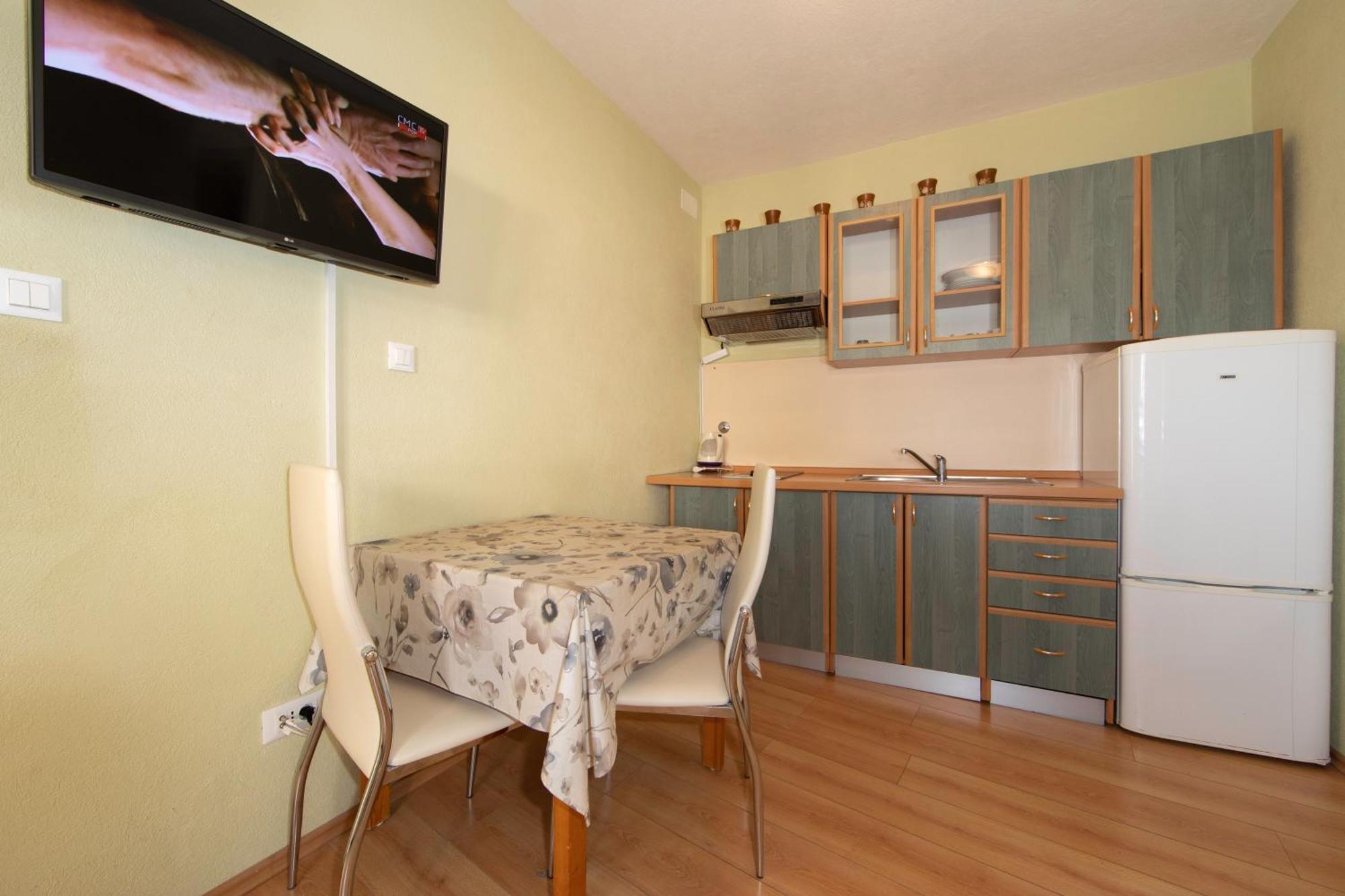 Apartmani Darinka Baska Voda Exterior photo