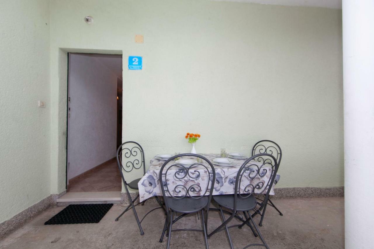 Apartmani Darinka Baska Voda Exterior photo