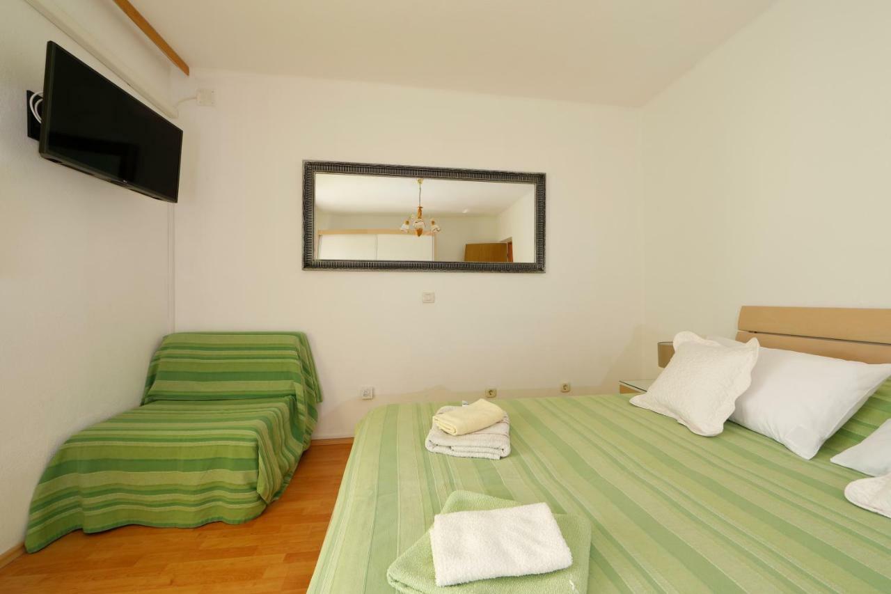 Apartmani Darinka Baska Voda Exterior photo