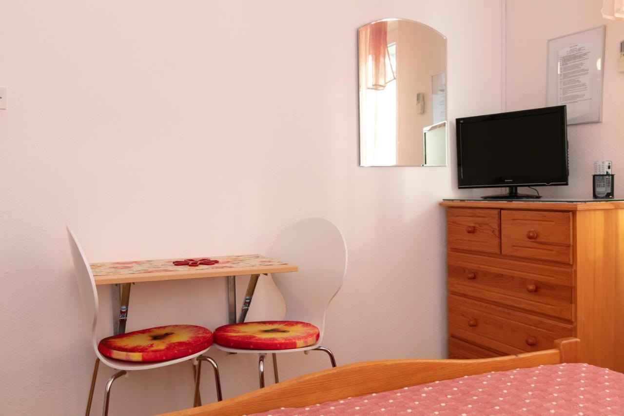 Apartmani Darinka Baska Voda Exterior photo