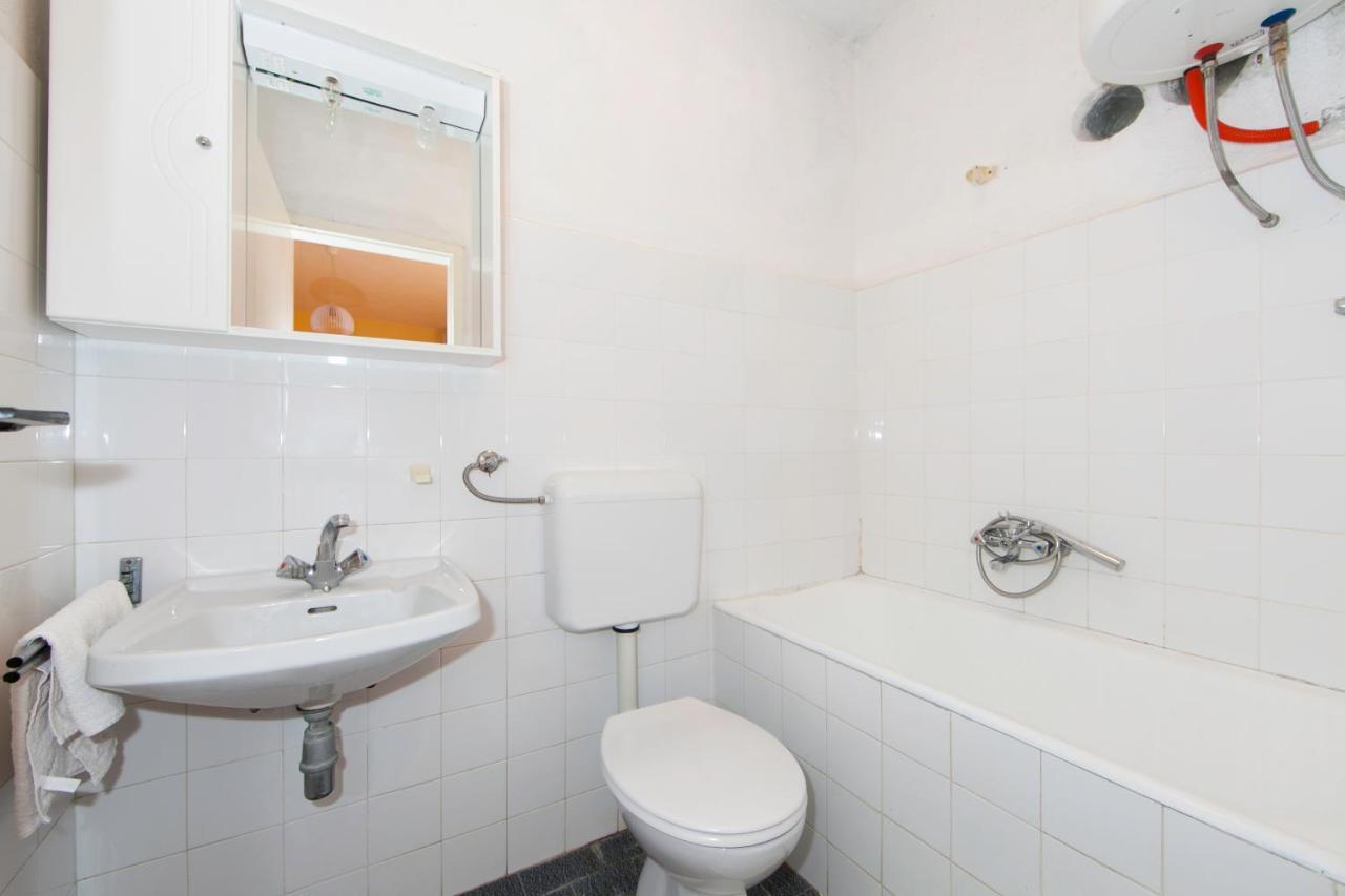 Apartmani Darinka Baska Voda Exterior photo